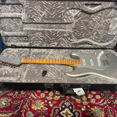 Fender H.E.R. Signature Stratocaster 2020 - Present - Chrome Glow image 1