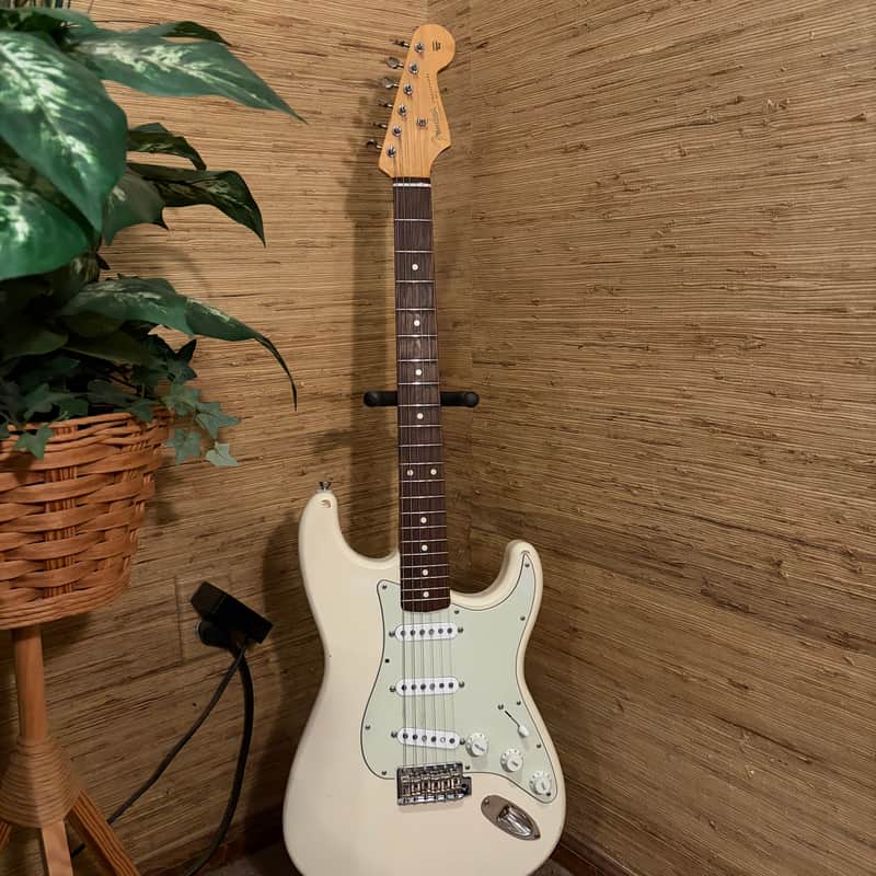 MJT Nitro Body/60s Stratocaster Build image 1