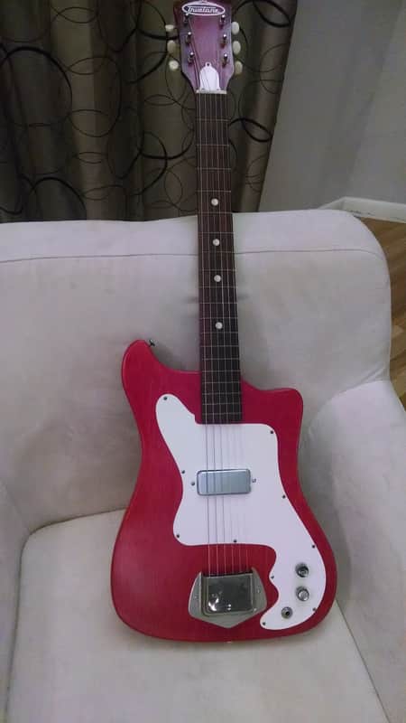 Truetone by Kay Vanguard 1964 Red image 1