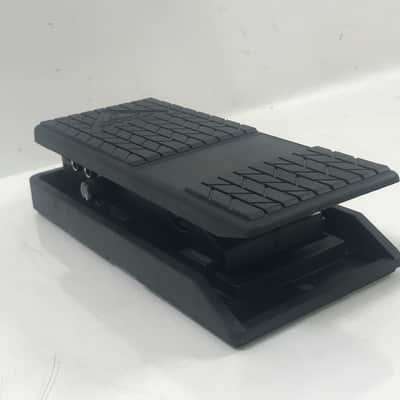 Behringer Pedal image 3
