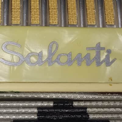 Salanti Vintage Accordion serial G100 image 2