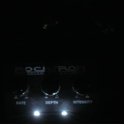 used (light average wear) Rocktron Reaction Chorus (from early 2010s) NO box / NO paperwork / NO battery image 4