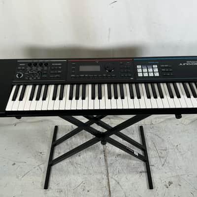 Roland Juno DS61 Synthesizer - Black