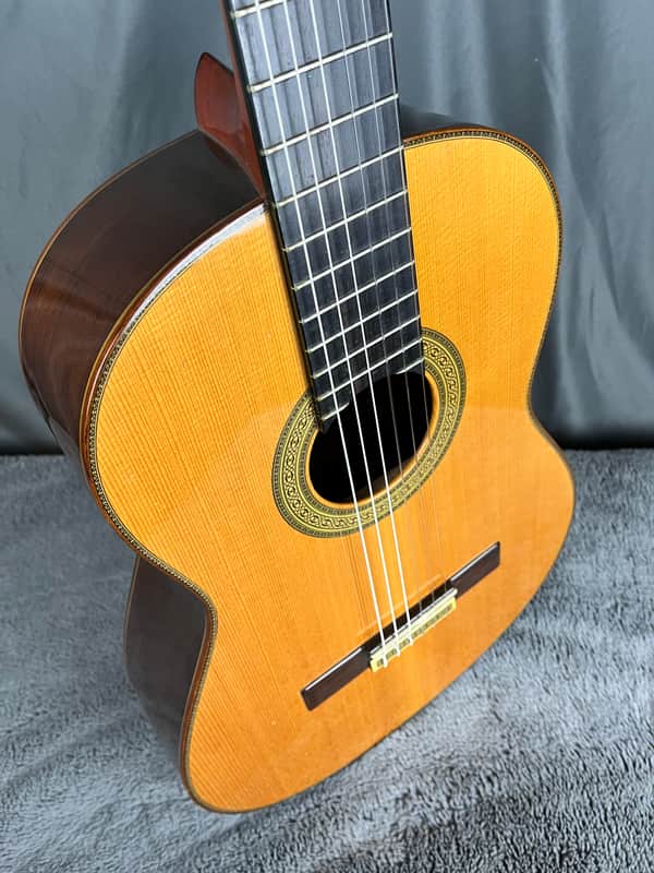Yamaha GC-40 Grand Concert Guitar w/ OHSC | Reverb