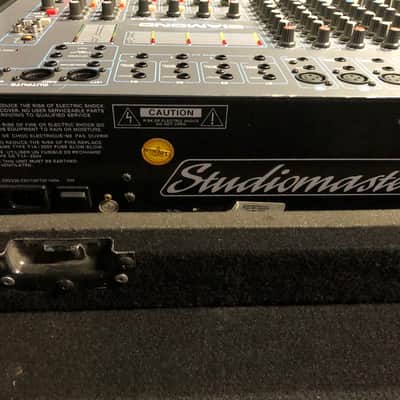 Diamond Studiomaster Pro 16-4-3 Analog Mixer with Unitec Hard Case image 5