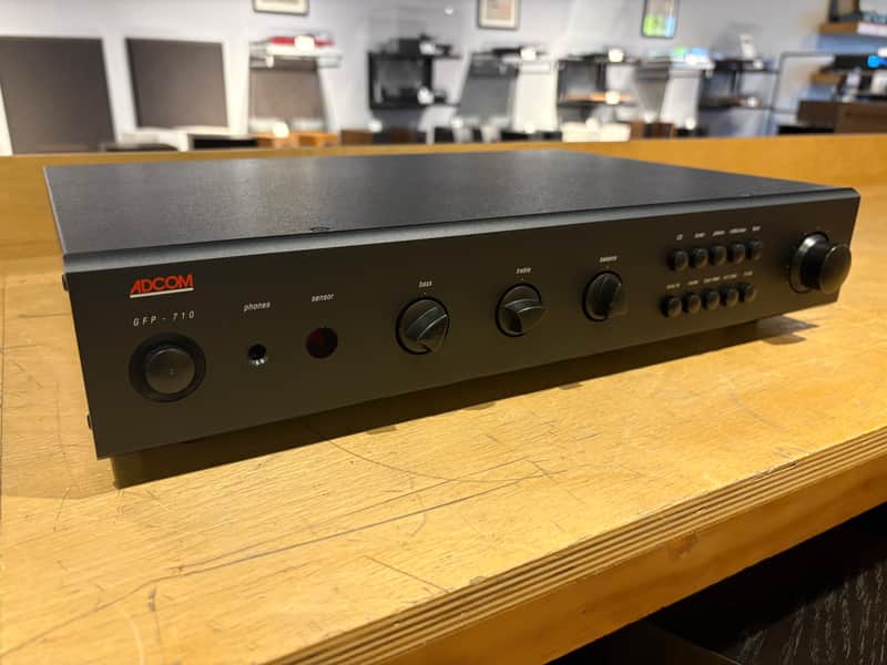 Adcom GFP-710 Stereo Preamplifier