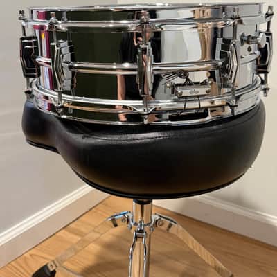 Ludwig No. 400 Super-Ludwig 5x14" 10-Lug Brass Snare Drum with Keystone Badge 1960 - 1963 - Chrome-Plated image 4