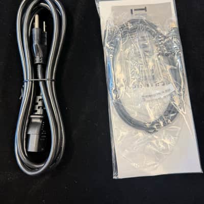 Aguilar Tone Hammer 500 V2 500-Watt Bass Amp Head 2024 - Present - Silver image 3