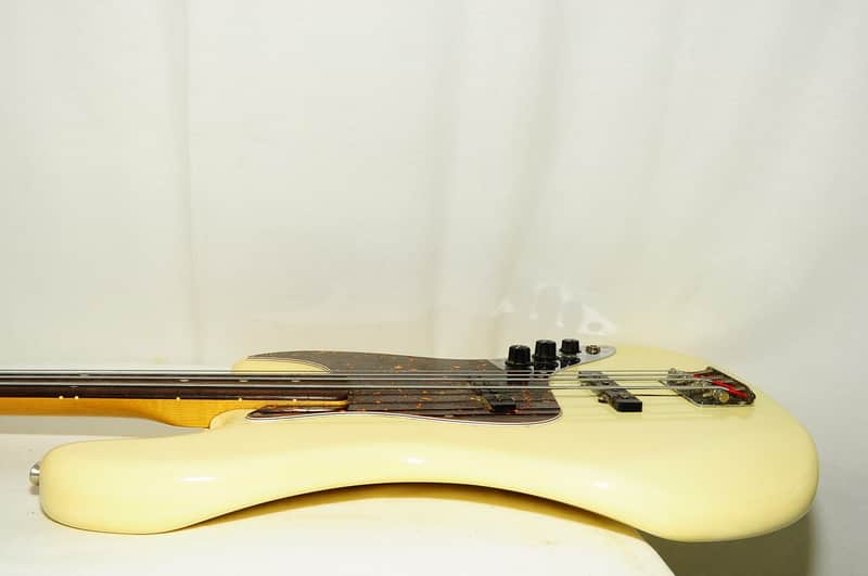 Fender Jazz Bass Trademark Offset Contour Body Electric Bass Ref