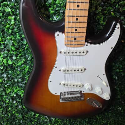 1988 Fender American Standard Stratocaster with Maple Fretboard -  Brown Sunburst image 2