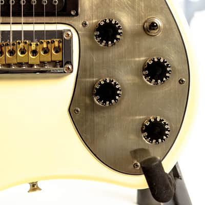 Daion Savage White Electric Guitar w/ Original Daion Branded Hardshell Case image 5