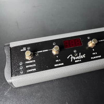 Fender 099-4071-000 MGT-4 Mustang GT 4-Button Footswitch with 1/4" Jack 2010s - Black/Silver image 2