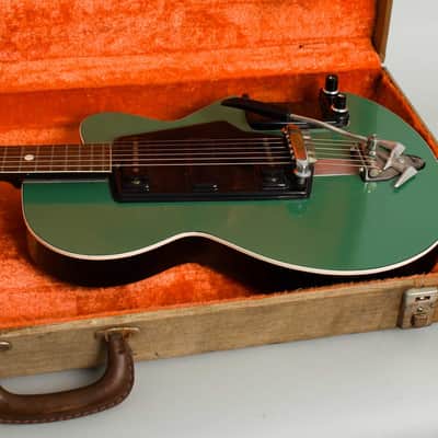 Wandre Soloist Semi-Hollow Body Electric Guitar (1964), period hard shell case. image 12
