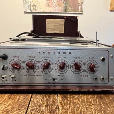 Newcomb TR-25 1950s - Burgundy image 1