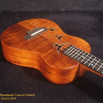 Handcrafted Concert Ukulele, Solid Curly Hawaiian Koa, Doves Soundhole, Soft-bag, Bruce Wei UG15-2939 image 8
