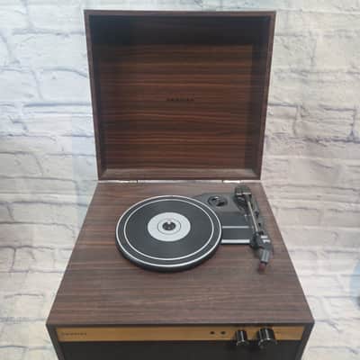Crosley Bermuda CR6263A Turntable image 4