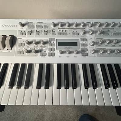 Access Virus TI2 Polar 37-Key Digital Synthesizer 2009 - 2023 - White with soft case