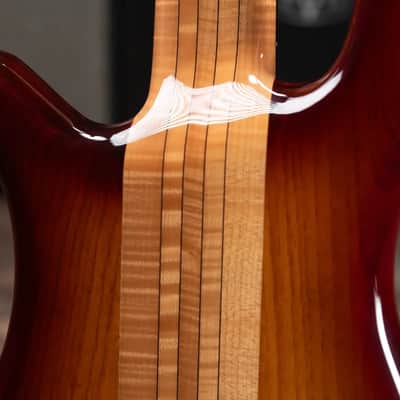 Warwick Limited Edition Masterbuilt Streamer Stage II NT 5-String Bass - Bleached Honey Sunset Burst in Natural Transparent High Polish with Gig Bag image 18