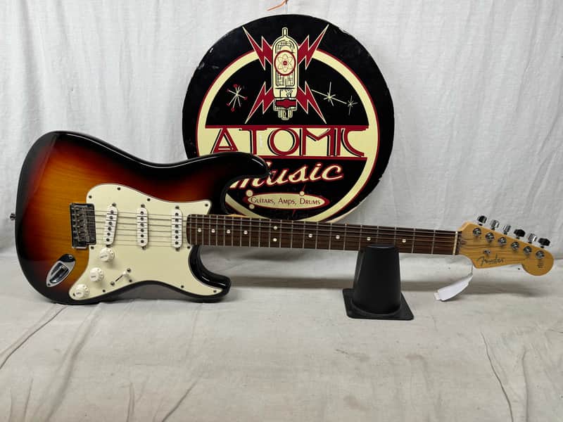 Fender American Standard Stratocaster Guitar 2008 - 3-Color Sunburst / Rosewood fingerboard image 1
