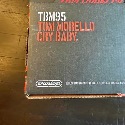 Dunlop TBM95 Tom Morello Signature Cry Baby Wah image 8