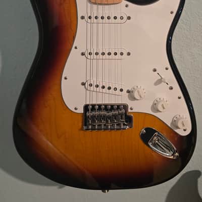 2006 Fender Standard Stratocaster with Maple Fretboard - Brown Sunburst image 2