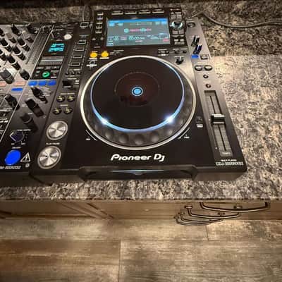 Pioneer CDJ-2000NXS2 Professional Multi Player 2010s - Black image 2