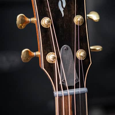 Taylor Builder's Edition 814ce Acoustic/Electric Guitar - Adirondack Spruce with Deluxe Hardshell Case image 5