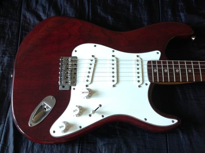 1980 - 1981 Fresher Japan Straighter Protean Stratocaster Walnut
