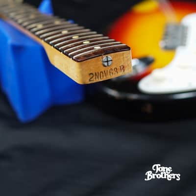 7.4LB, 1-Owner! 1963 Fender Stratocaster Sunburst image 16