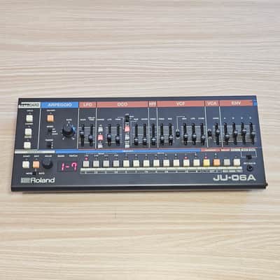 Roland JU-06A Boutique Series Digital Synthesizer Sound Module With Angled Stand