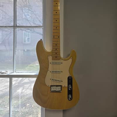 St. Blues Blindcaster - butterscotch image 2