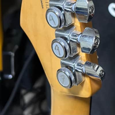 Fender Player II Modified Stratocaster with Rosewood Fretboard 2025 - Present - Electric Blue image 9