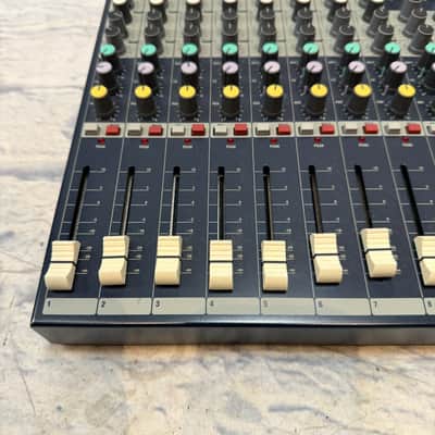 Soundcraft EFX 8 Mixer image 5
