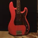 Squier Classic Vibe 60s Precision Bass Fiesta Red