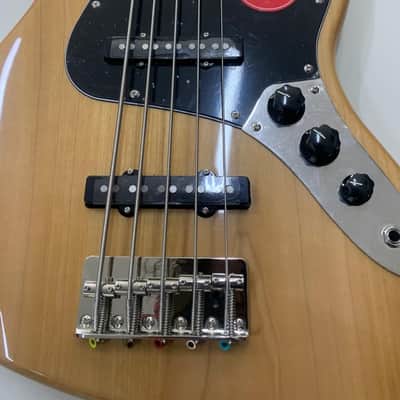 Classic Vibe '70 S Jazz Bass V image 8