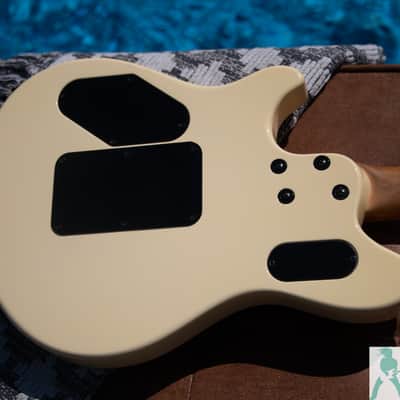 1999 Peavey USA EVH Wolfgang with Floyd Rose Lic. Trem - Pro Set Up w Perfect Frets/Action/Intonation! image 11