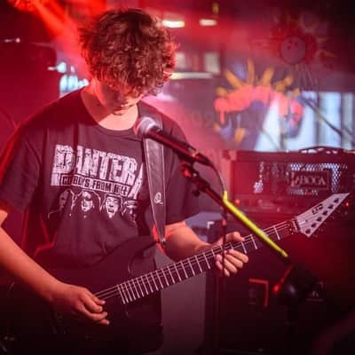 ESP LTD M-Black Metal image 5