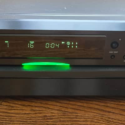 Onkyo DX-C390 6 CD Carousel Changer January 2024 - Black image 9