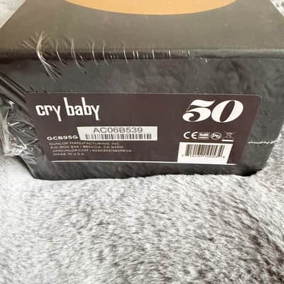 Dunlop GCB95G 50th Anniversary Cry Baby Wah 2017 - 2019 - Gold image 5