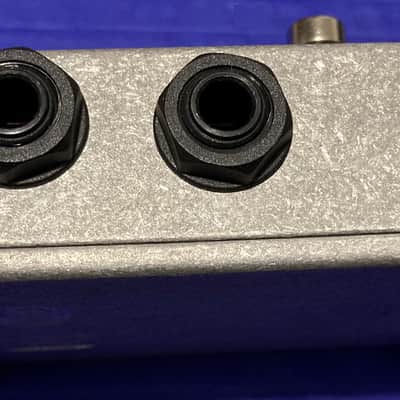 Electro-Harmonix Switchblade Nano Passive Channel Selector 2008 - 2019 - Gray image 7
