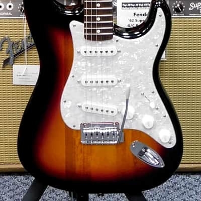 2025 Fender Standard Stratocaster Electric Guitar w/ Case! Sunburst! VERY NICE!!! image 3