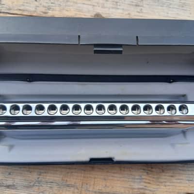 Thomannn Chromatic 64 harmonica 2020 - Nickel image 2