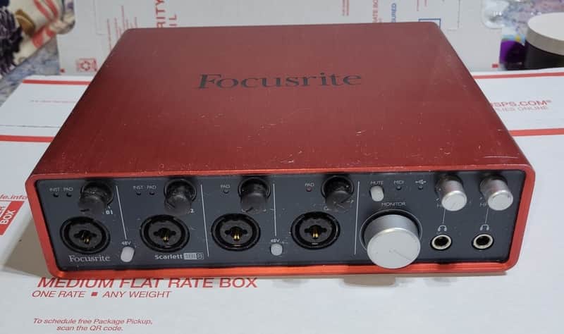 Focusrite Scarlett 18i8 2nd Gen USB Audio Interface 2016 - 2018 - Red / Black image 1