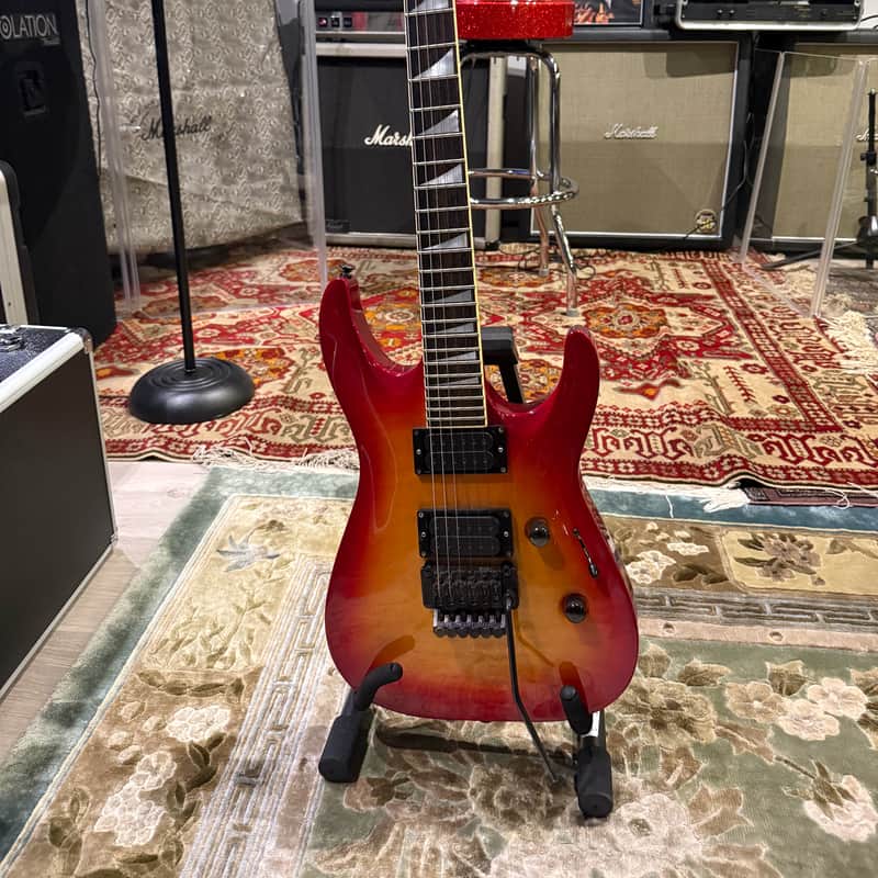 Charvel 750 XL with Tremolo Bridge 1989 - 1991 - Transparent Cherry Sunburst