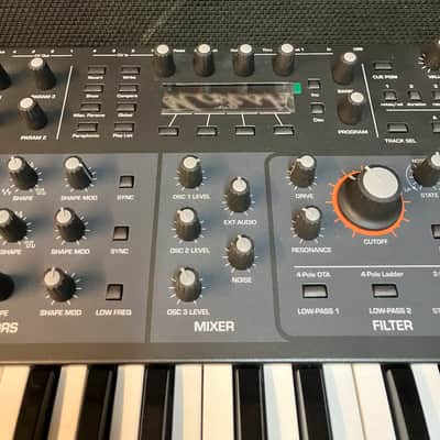Sequential Pro 3 37-Key 3-Voice Monophonic / Paraphonic Synthesizer 2020 - Present - Black with Wood Sides image 5