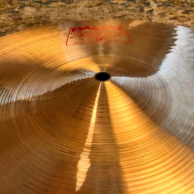 Paiste 2002 Crash 18” 1450 g Amazing Shape! CLEAN! Classic Iconic Tone! WHY PAY $405?? image 5