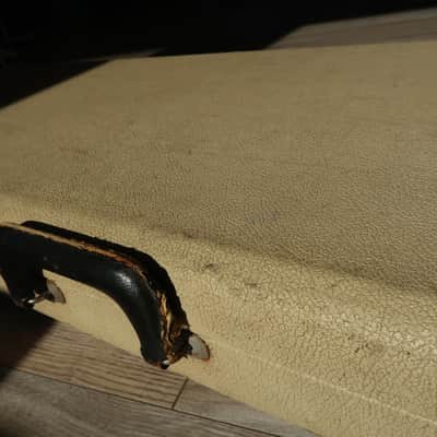 Fender Jazz / Precision 1963 rare cream case image 10
