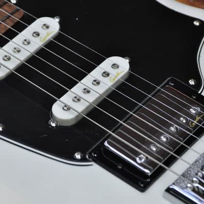 Godin Session HT - Trans Cream Rn image 6