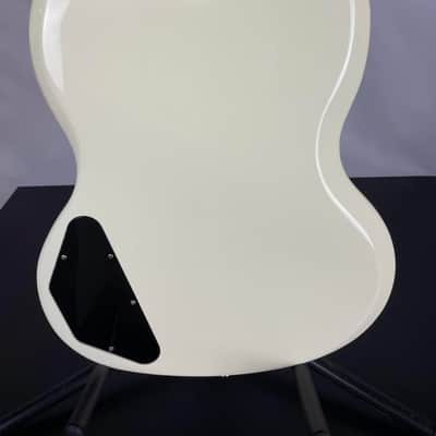 Gibson SG Standard '61 Stop Bar Electric Guitar, Rosewood Fingerboard, Classic White image 7