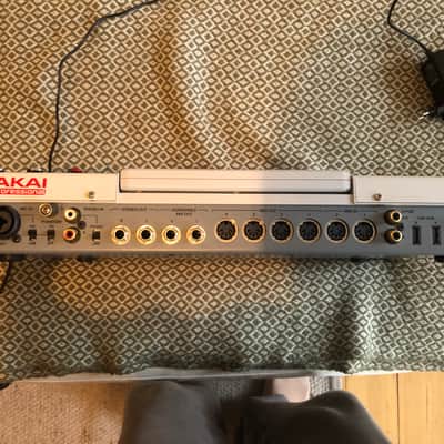 Akai MPC Renaissance Groove Production Studio 2012 - 2019 - Grey image 4